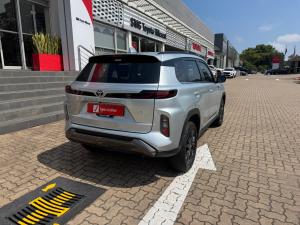 Toyota Urban Cruiser 1.5 XR manual - Image 2