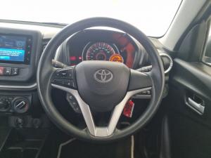 Toyota Vitz 1.0 XR manual - Image 8