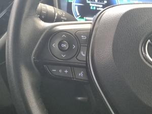 Toyota Corolla Cross 1.8 HEV XR - Image 9