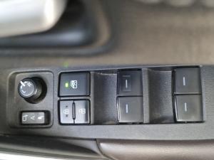 Toyota Corolla Cross 1.8 HEV XR - Image 22