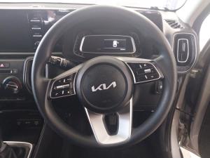 Kia Sonet 1.5 LX manual - Image 8