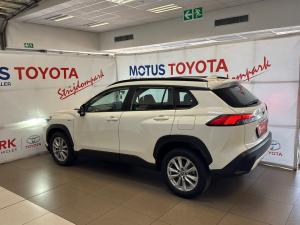 Toyota Corolla Cross 1.8 HEV XS - Image 19