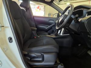 Toyota Corolla Cross 1.8 Xi - Image 15