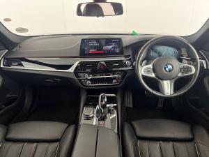 BMW 520d M Sport automatic - Image 8