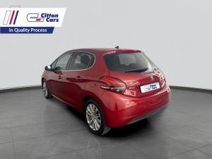 Peugeot 208 Allure 1.2 Puretech 5-Door - Image 3