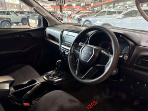 Isuzu D-MAX 1.9 Ddi L 4X4 automatic S/C - Image 12