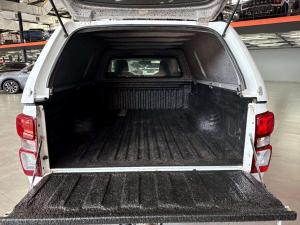 Isuzu D-MAX 1.9 Ddi L 4X4 automatic S/C - Image 7