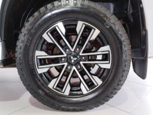 Mitsubishi Pajero Sport 2.4DI-D 4x4 - Image 18