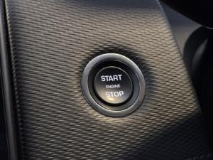 Land Rover Discovery Sport D200 Landmark - Image 27
