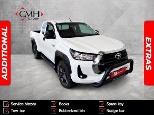 Toyota Hilux 2.4GD-6 Xtra cab Raider manual - Image 1