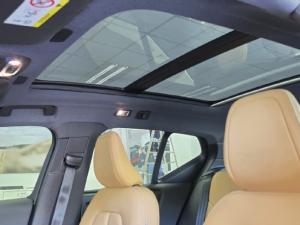 Volvo XC40 D4 AWD Inscription - Image 13