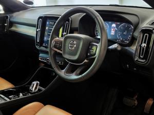 Volvo XC40 D4 AWD Inscription - Image 17