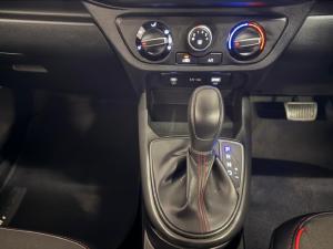 Hyundai Grand i10 1.2 Premium hatch - Image 9