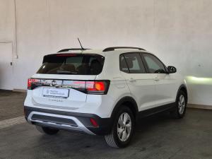 Volkswagen T-Cross 1.0TSI manual - Image 12