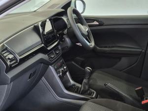 Volkswagen T-Cross 1.0TSI manual - Image 14