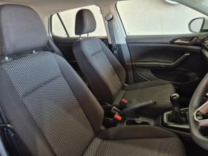 Volkswagen T-Cross 1.0TSI manual - Image 23