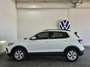 Volkswagen T-Cross 1.0TSI manual - Image 9