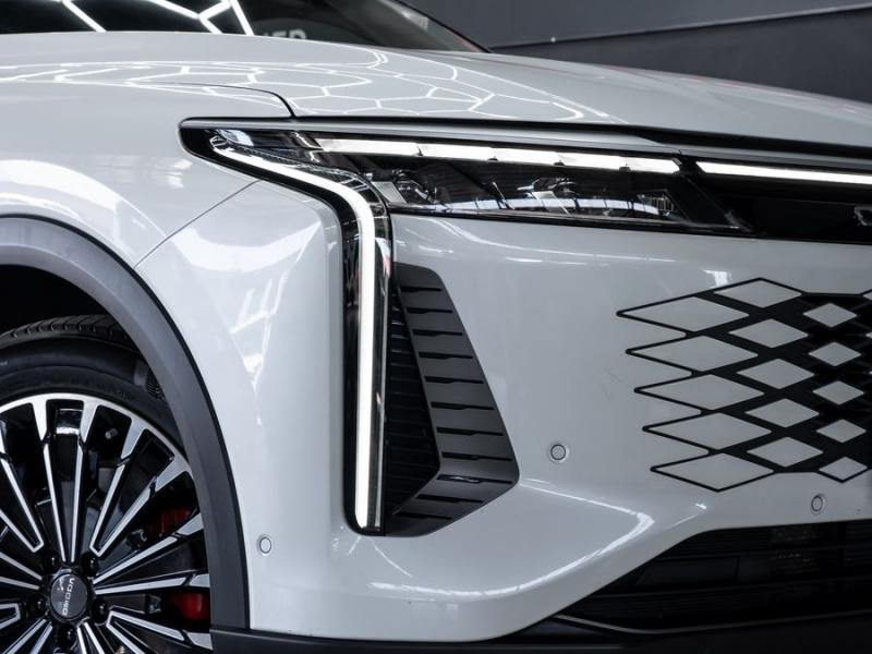 Omoda C9 C9 1.5T PHEV Explore AWD
