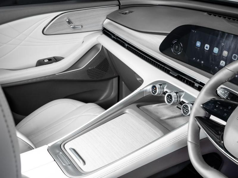 Omoda C9 C9 1.5T PHEV Explore AWD