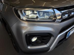 Suzuki Vitara Brezza 1.5 GLX - Image 10