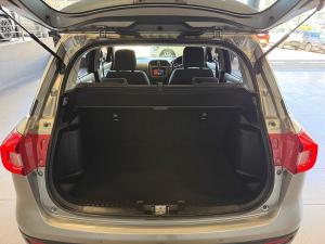 Suzuki Vitara Brezza 1.5 GLX - Image 14