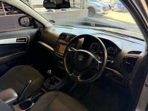 Suzuki Vitara Brezza 1.5 GLX - Image 19