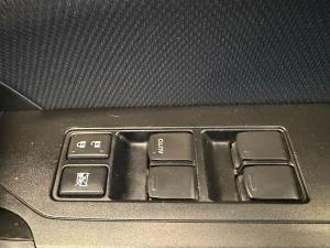 Suzuki Vitara Brezza 1.5 GLX - Image 28