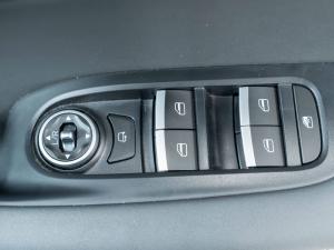 Chery Tiggo Cross 1.5 CSH Hybrid Comfort - Image 18