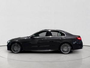 Mercedes-Benz C-Class C220d AMG Line - Image 9