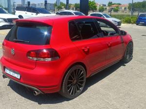 Volkswagen Golf GTI - Image 14