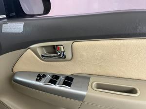 Toyota Fortuner 2.5D-4D - Image 16