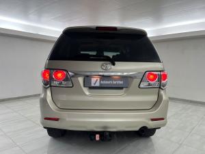 Toyota Fortuner 2.5D-4D - Image 4