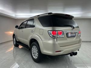 Toyota Fortuner 2.5D-4D - Image 7