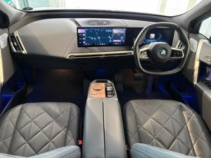 BMW iX xDrive50 - Image 10