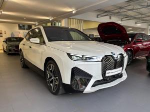 BMW iX xDrive50 - Image 2