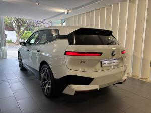 BMW iX xDrive50 - Image 6