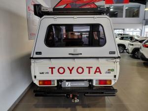 Toyota Land Cruiser 79 4.5D-4D LX V8 single cab - Image 5