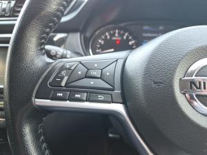 Nissan X-Trail 2.5 4x4 Acenta Tech - Image 9