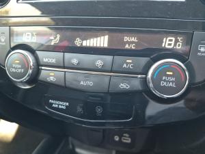 Nissan X-Trail 2.5 4x4 Acenta Tech - Image 14