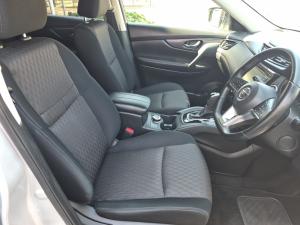 Nissan X-Trail 2.5 4x4 Acenta Tech - Image 15