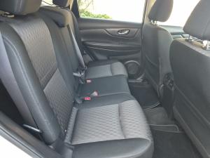 Nissan X-Trail 2.5 4x4 Acenta Tech - Image 16