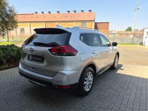 Nissan X-Trail 2.5 4x4 Acenta Tech - Image 2