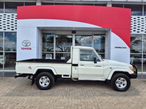 Toyota Land Cruiser 79 4.2D single cab - Image 3
