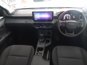 Toyota Hilux 2.8GD-6 double cab Raider - Image 6