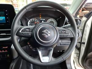 Suzuki Grand Vitara 1.5 GL manual - Image 8