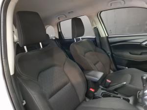 Suzuki Grand Vitara 1.5 GL manual - Image 12