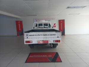 Toyota Hilux 2.4GD single cab flat deck - Image 5