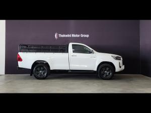 Toyota Hilux 2.8GD-6 single cab 4x4 Raider auto - Image 3