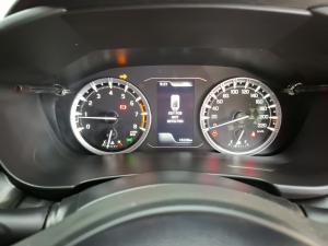 Toyota Urban Cruiser 1.5 XR manual - Image 11