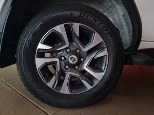 Toyota Fortuner 2.4GD-6 4x4 - Image 12